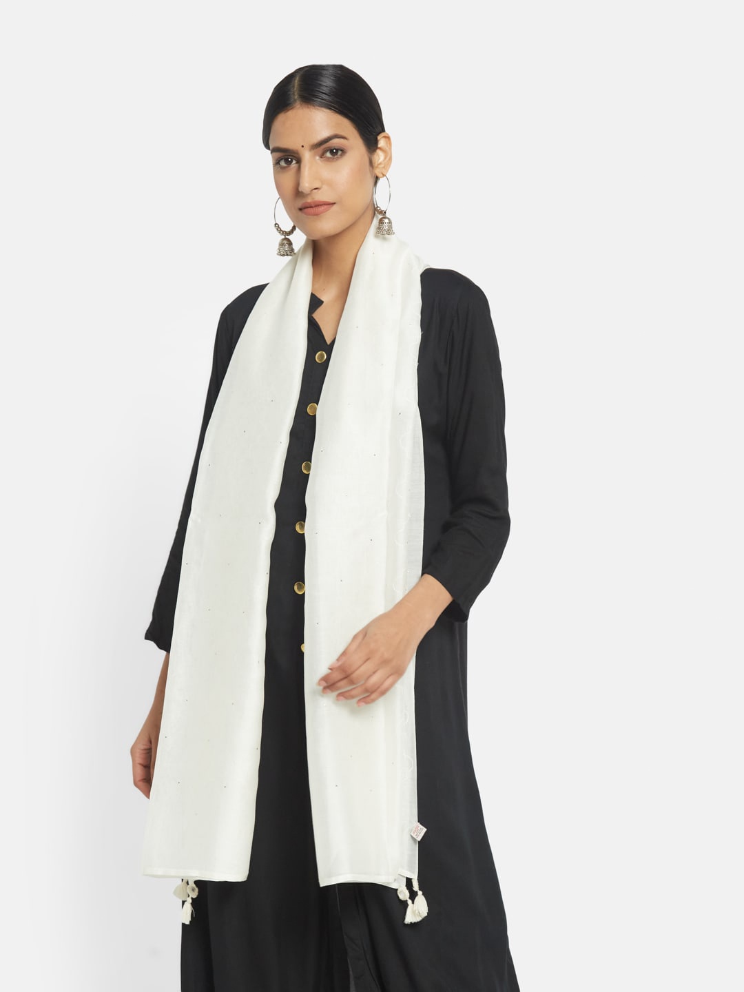 

Fabindia Women Off White Chikankari Embroidered Stole