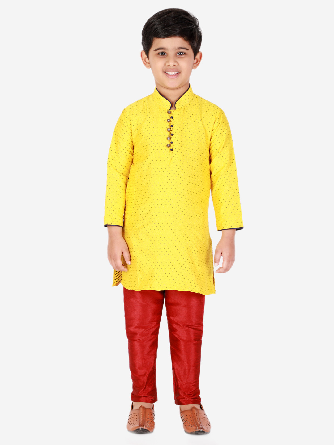 

Pro-Ethic STYLE DEVELOPER Boys Yellow Printed Kurta with Pyjamas