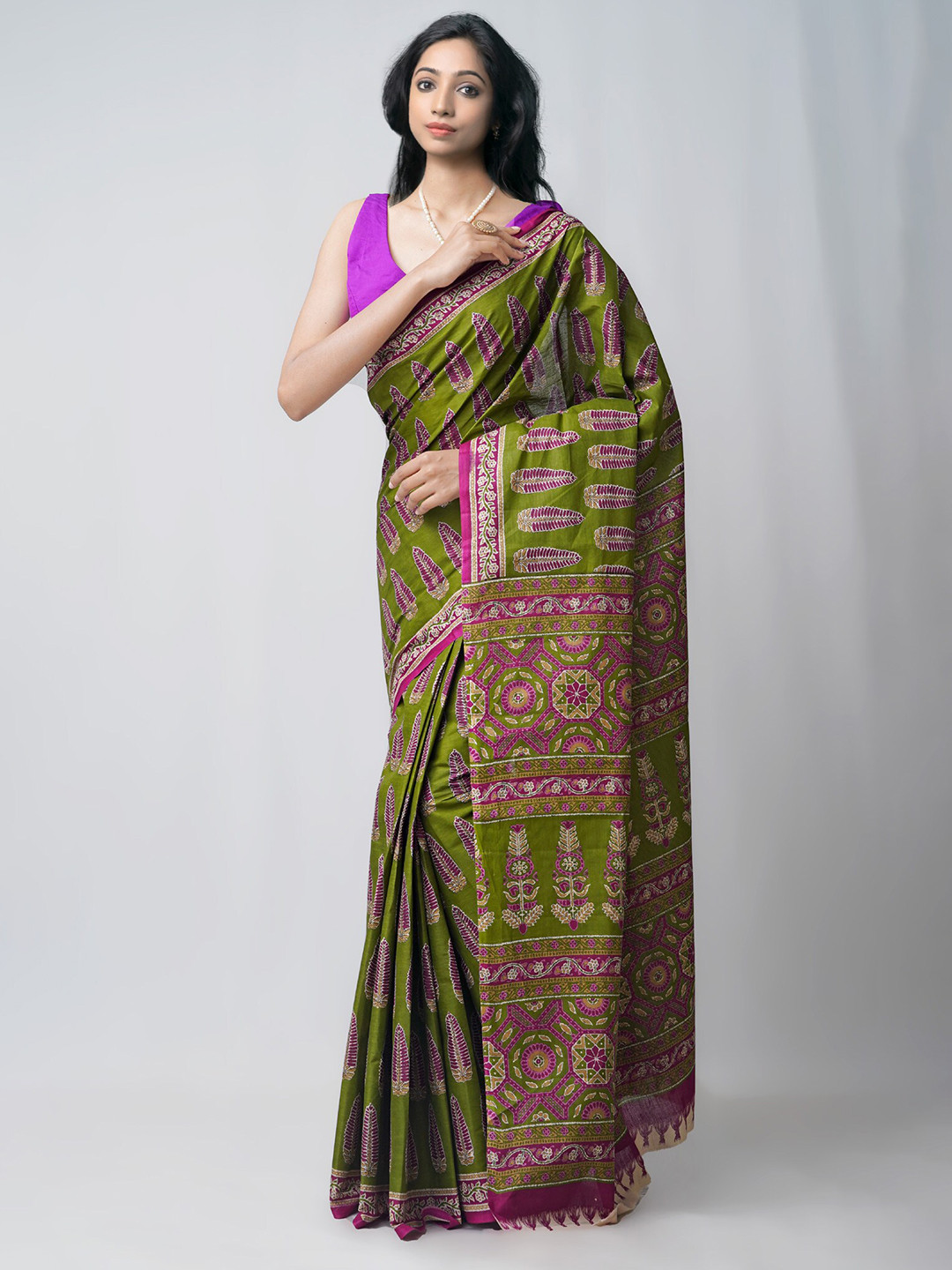 

Unnati Silks Green & Pink Ethnic Motifs Pure Cotton Kovai Saree
