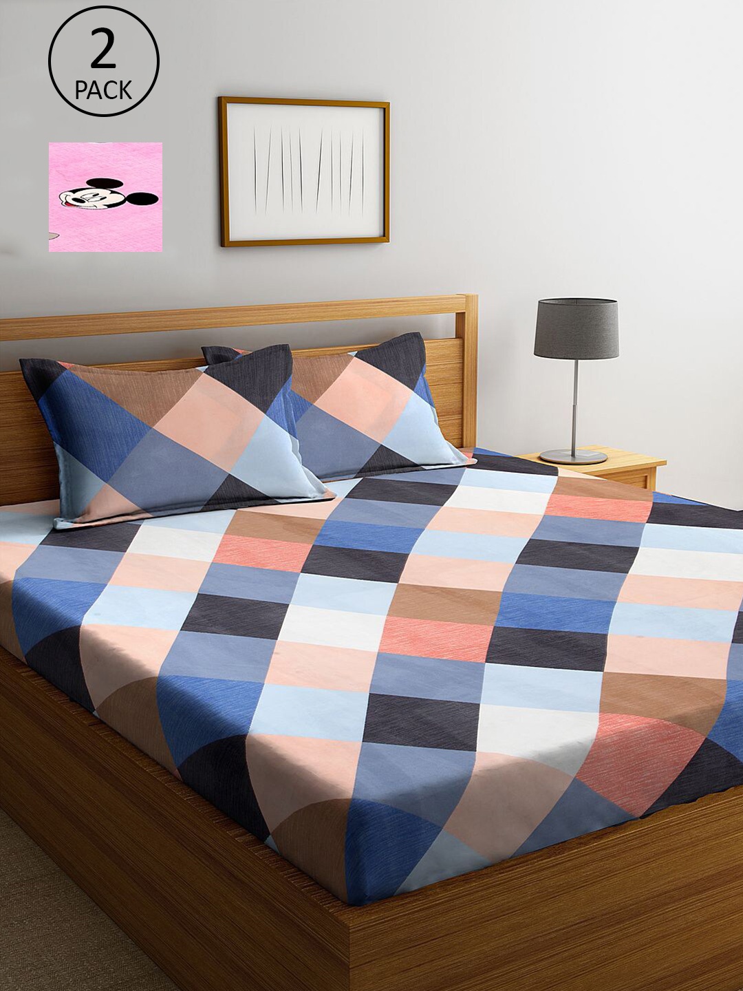 

KLOTTHE Blue & Pink Geometric 210 TC 2 King Bedsheet with 4 Pillow Covers