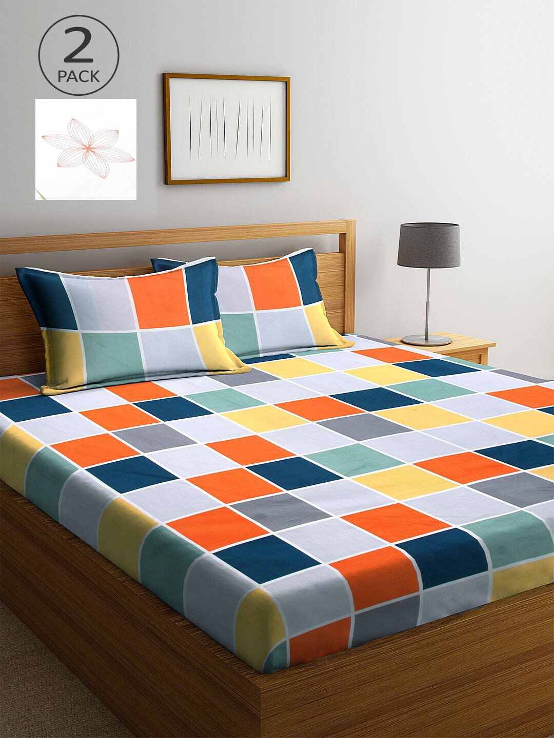 

KLOTTHE White & Blue Geometric 210 TC 2 King Bedsheet with 4 Pillow Covers