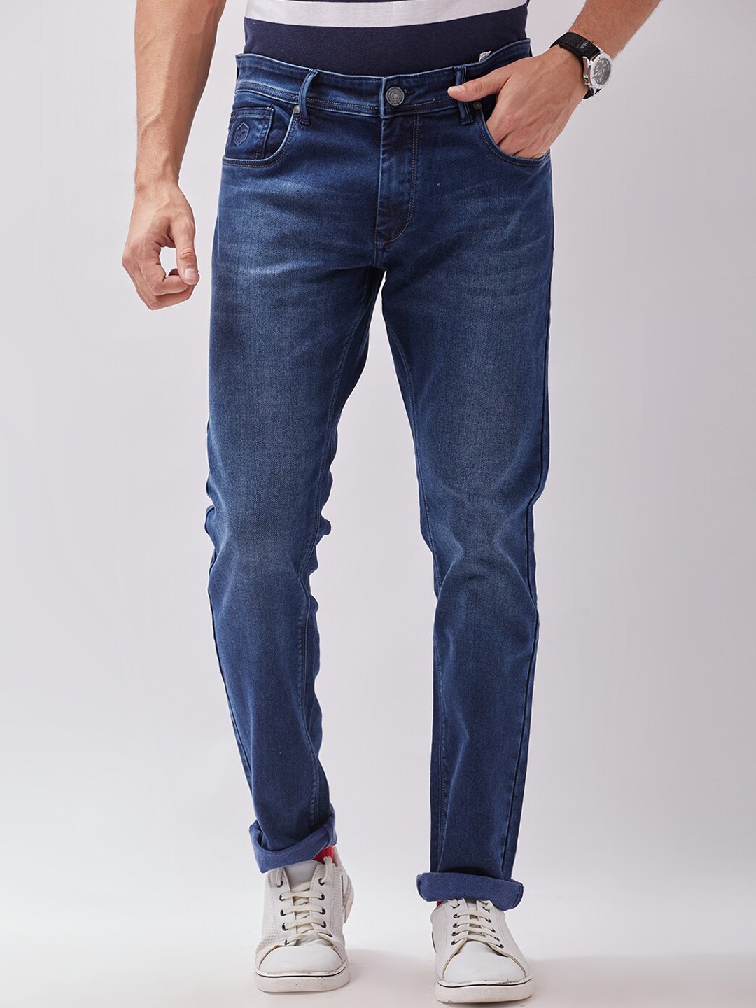 

Oxemberg Men Navy Blue Lean Slim Fit Light Fade Jeans