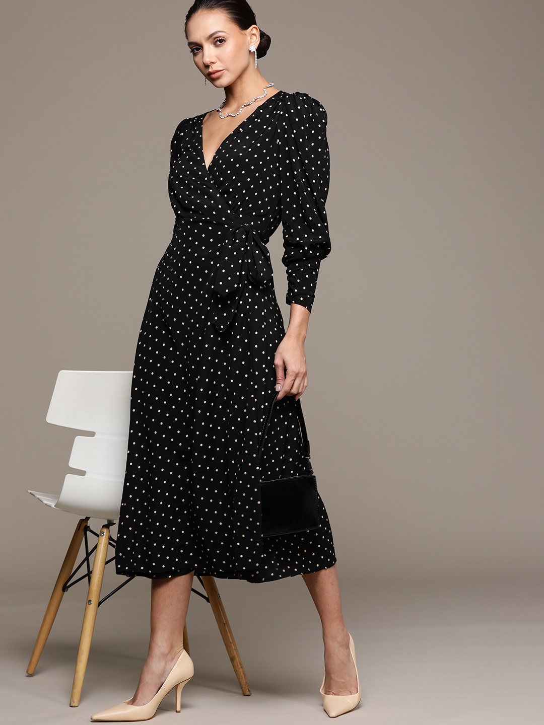 

MANGO Women Black & Pink Midi Wrap Dress