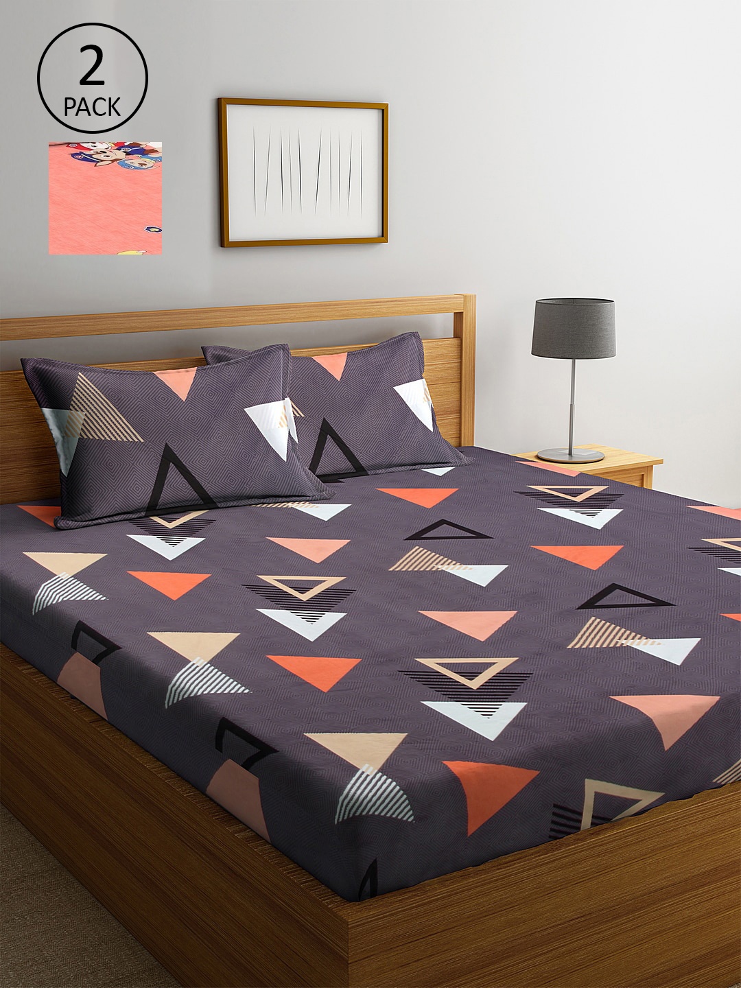 

KLOTTHE Grey & Pink Geometric 210 TC 2 King Bedsheet with 4 Pillow Covers