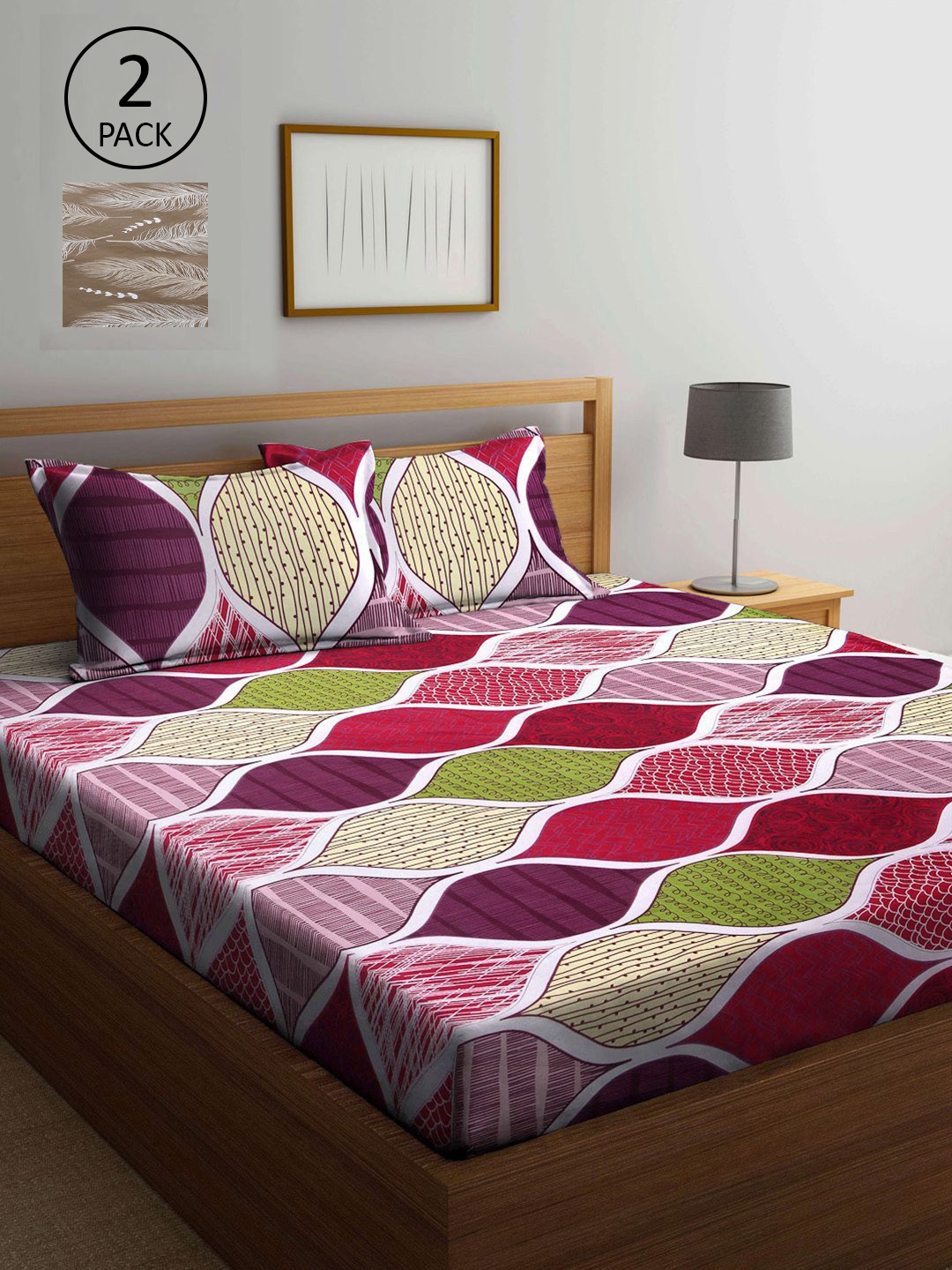 

KLOTTHE Maroon & Brown Geometric 210 TC 2 King Bedsheet with 4 Pillow Covers