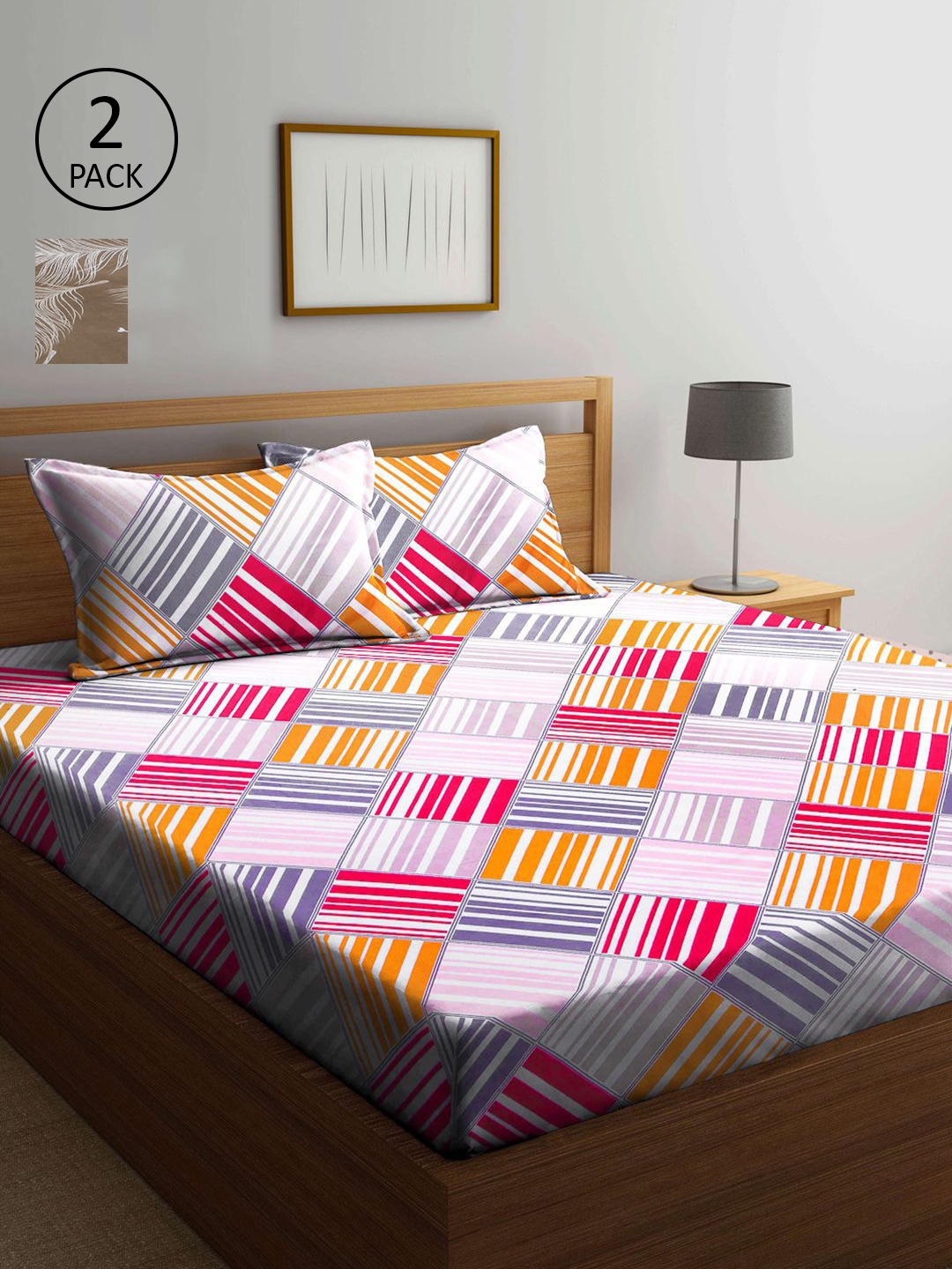 

KLOTTHE Pink & Brown Geometric 210 TC 2 King Bedsheet with 4 Pillow Covers