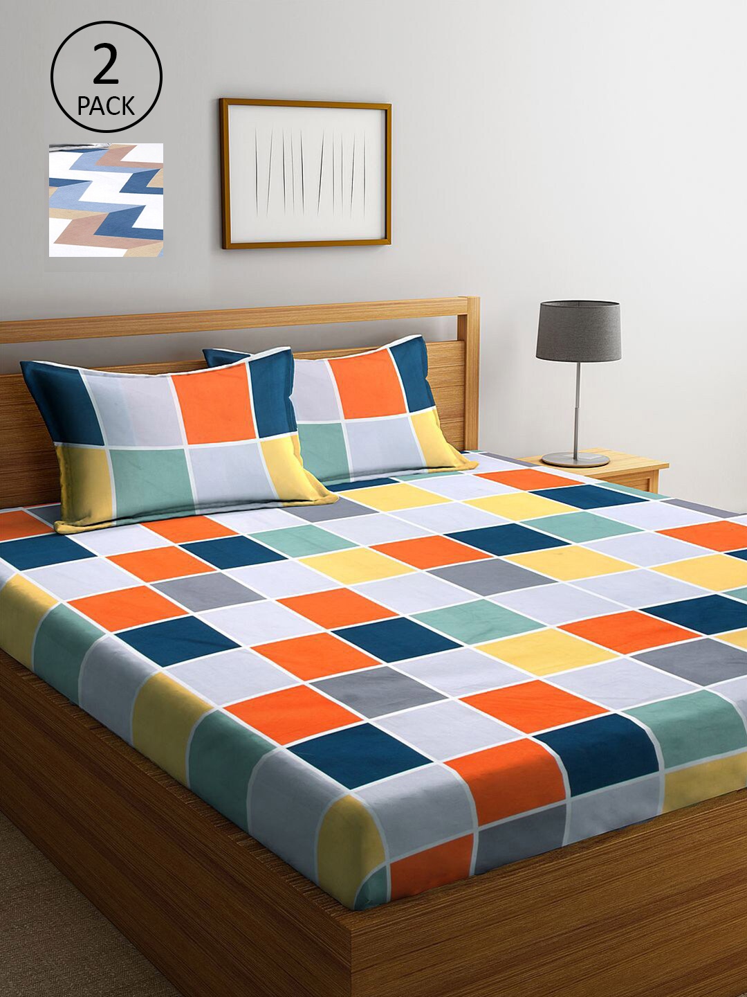 

KLOTTHE Blue & White Geometric 210 TC 2 King Bedsheets with 4 Pillow Covers