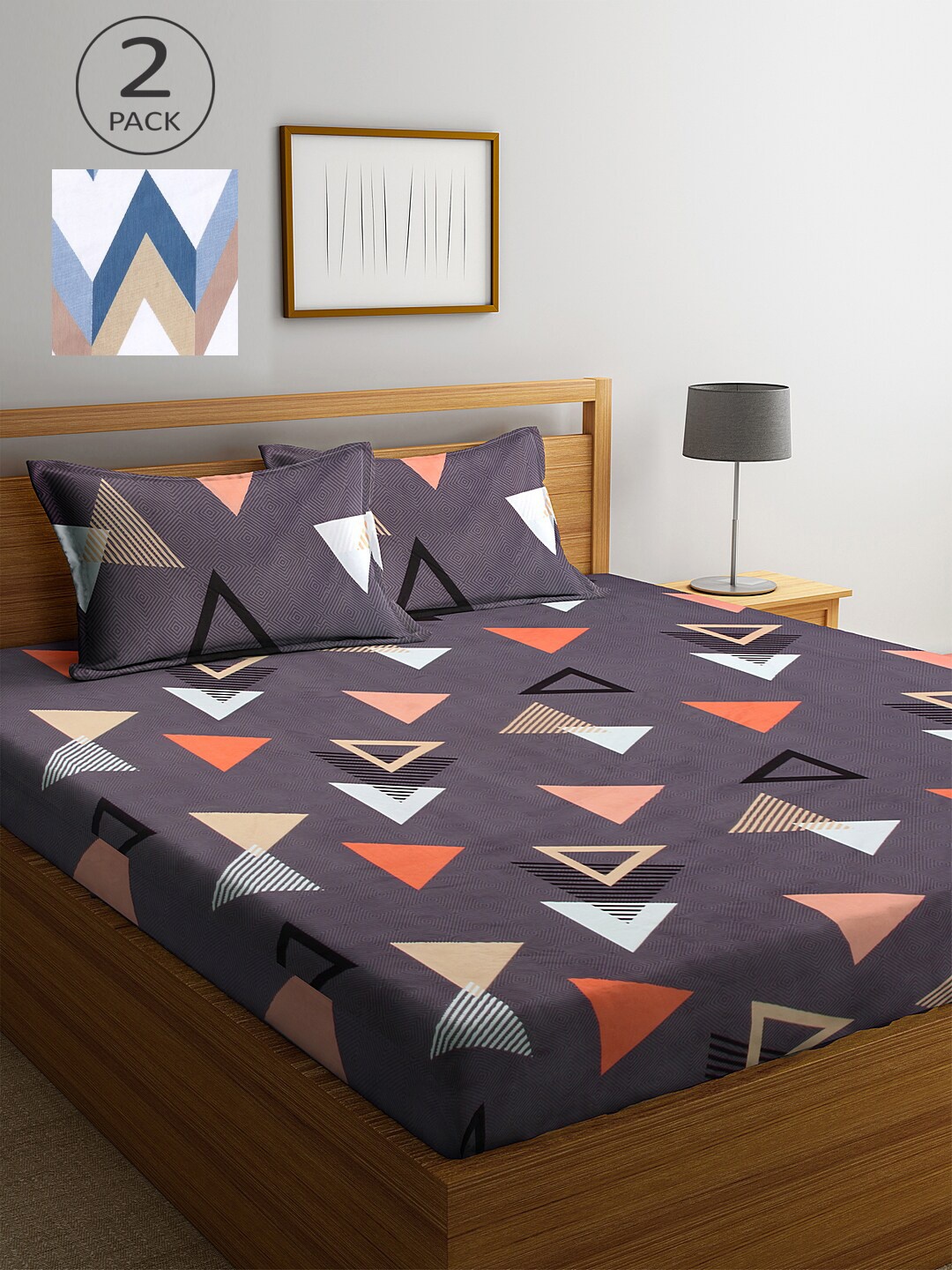 

KLOTTHE Grey & White Geometric 210 TC 2 King Bedsheet with 4 Pillow Covers