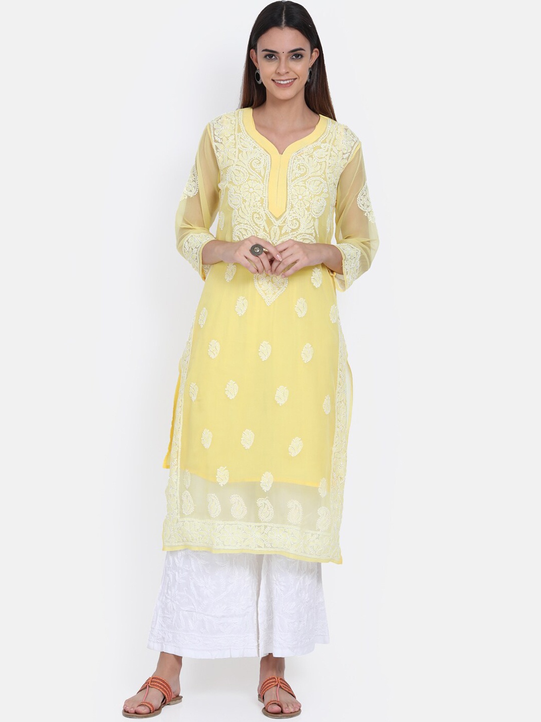 

PARAMOUNT CHIKAN Women Yellow & White Embroidered Chikankari Georgette Kurta