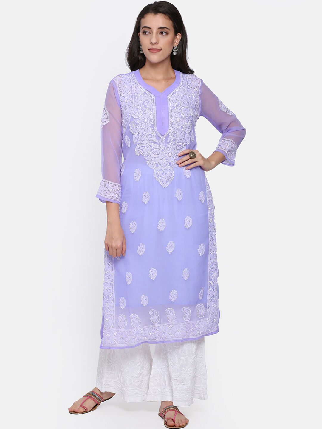 

PARAMOUNT CHIKAN Women Purple & White Embroidered Chikankari Georgette Kurta