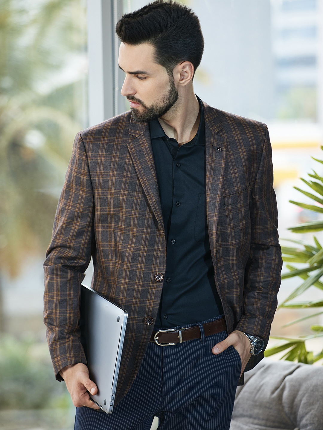 

Van Heusen Men Grey & Camel Brown Slim Fit Checked Single-Breasted Formal Blazer