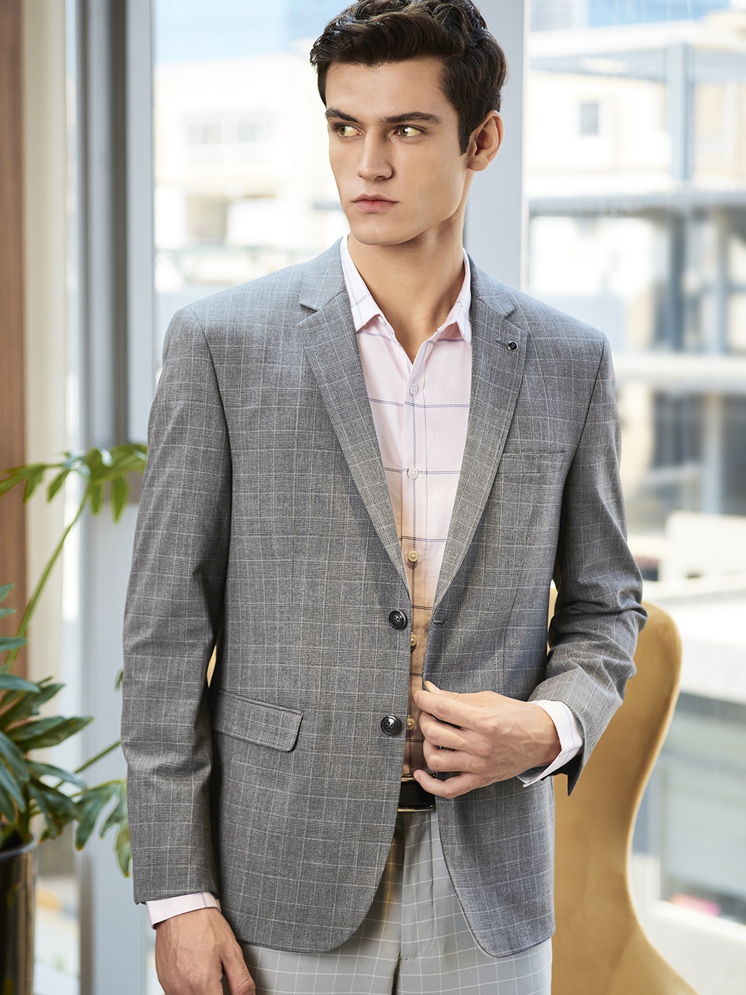 

Van Heusen Men Grey & White Slim Fit Checked Single-Breasted Formal Blazer
