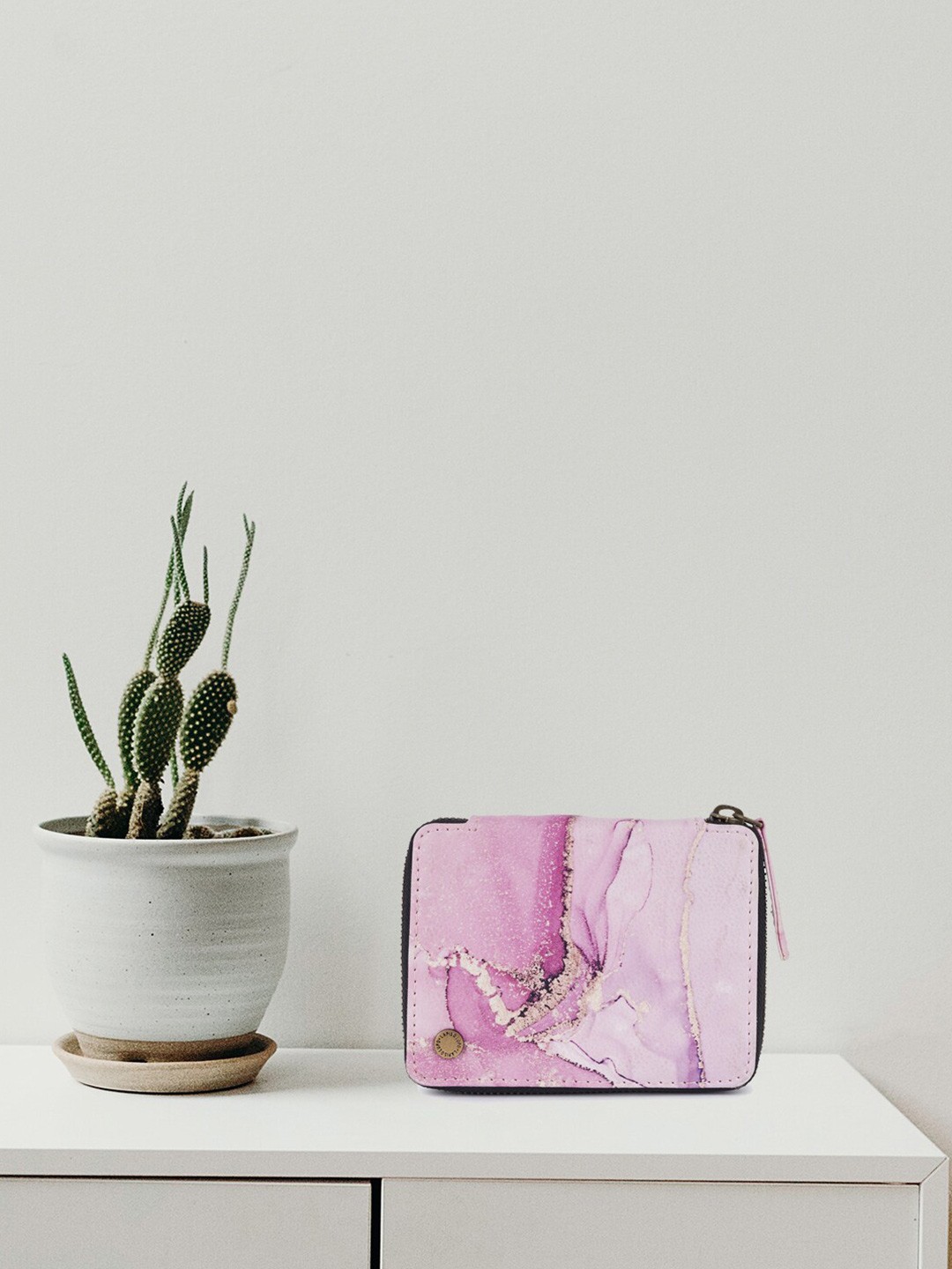 

Lapis O Lupo Women Pink Abstract Printed Zip Around Wallet