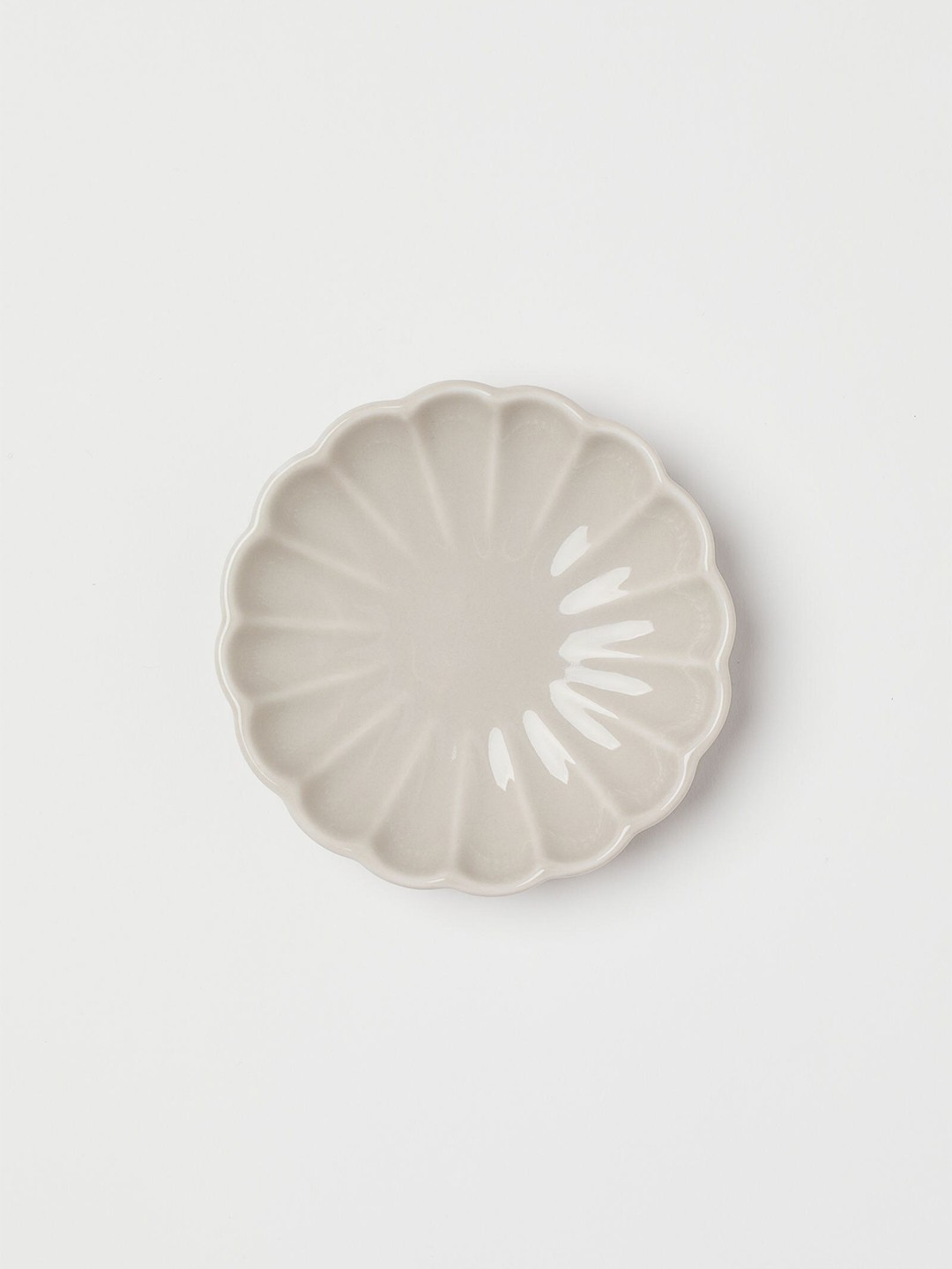 

H&M Beige Small Porcelain Dish