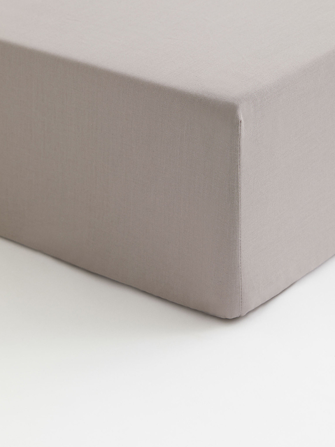 

H&M Beige Fitted Cotton Sheet