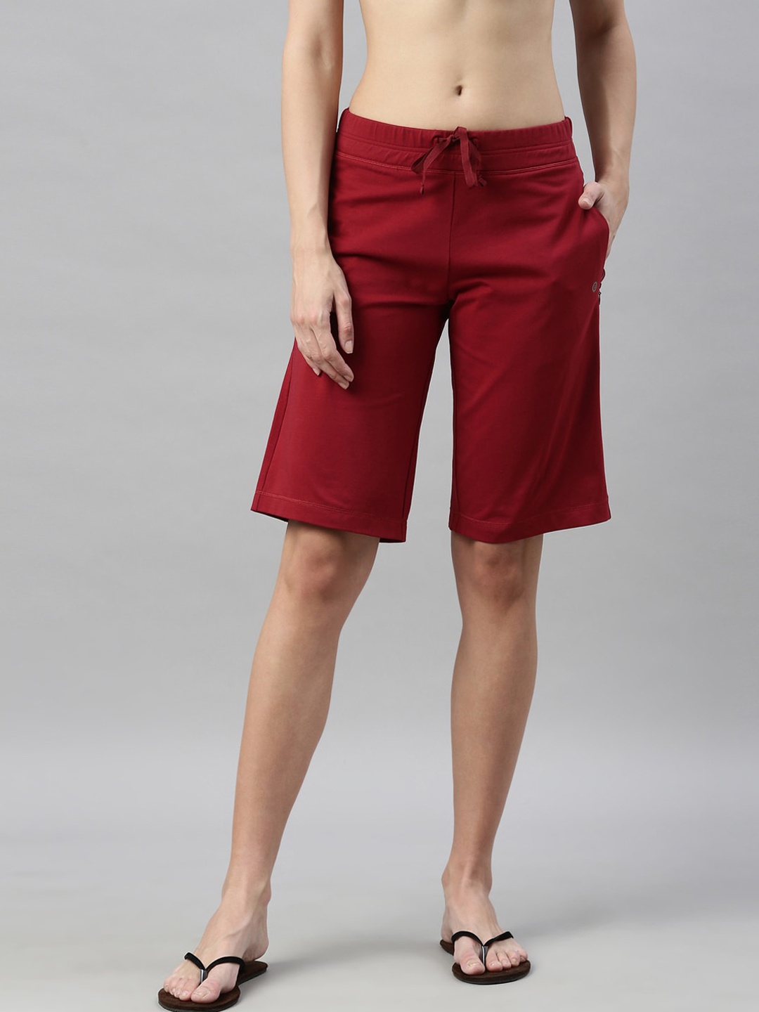 

Enamor Women Mid-Rise Stretch Cotton City Shorts with Zipper Pockets E044, Maroon
