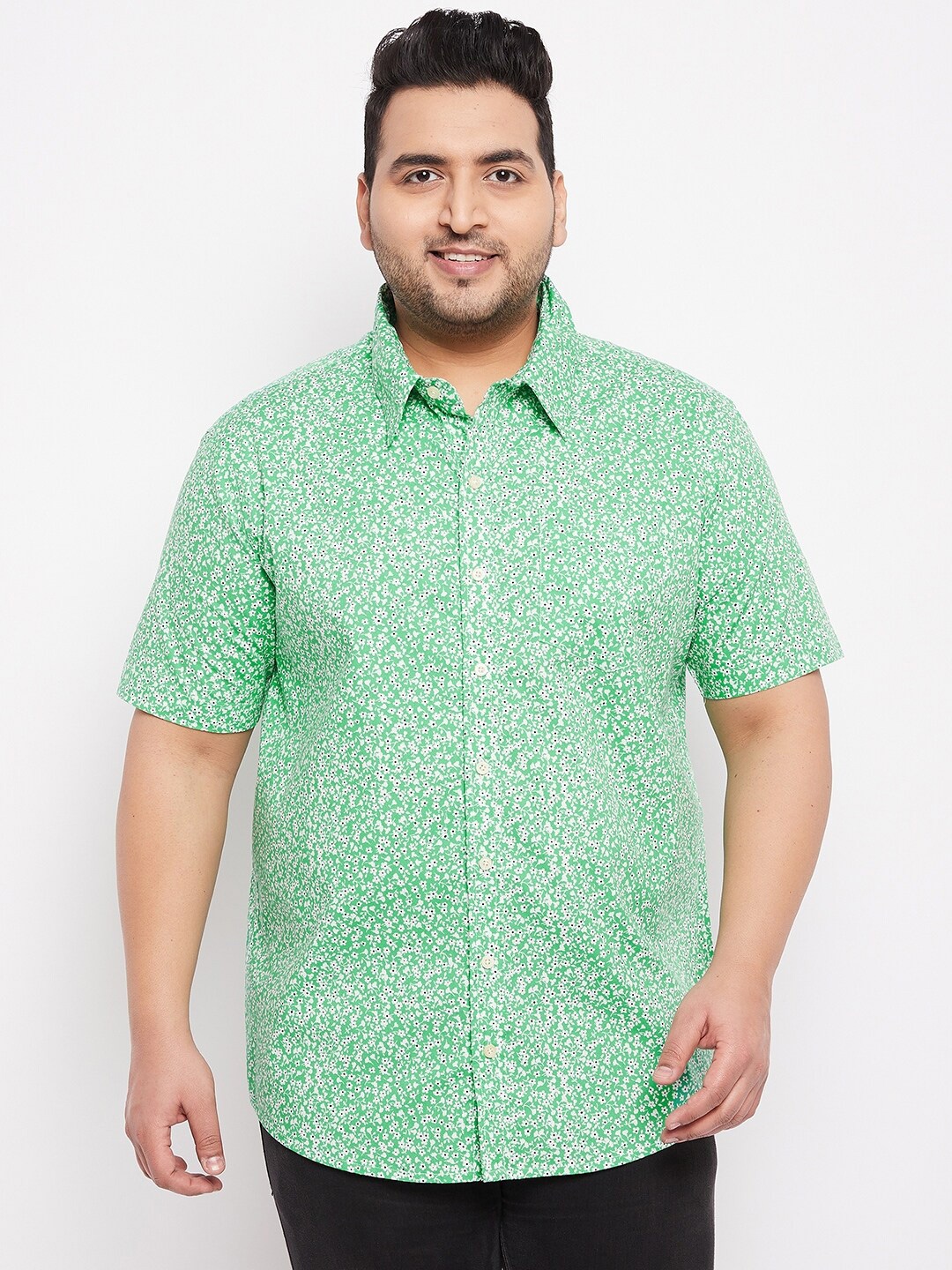 

bigbanana Men Plus Size Green Classic Floral Printed Cotton Casual Shirt