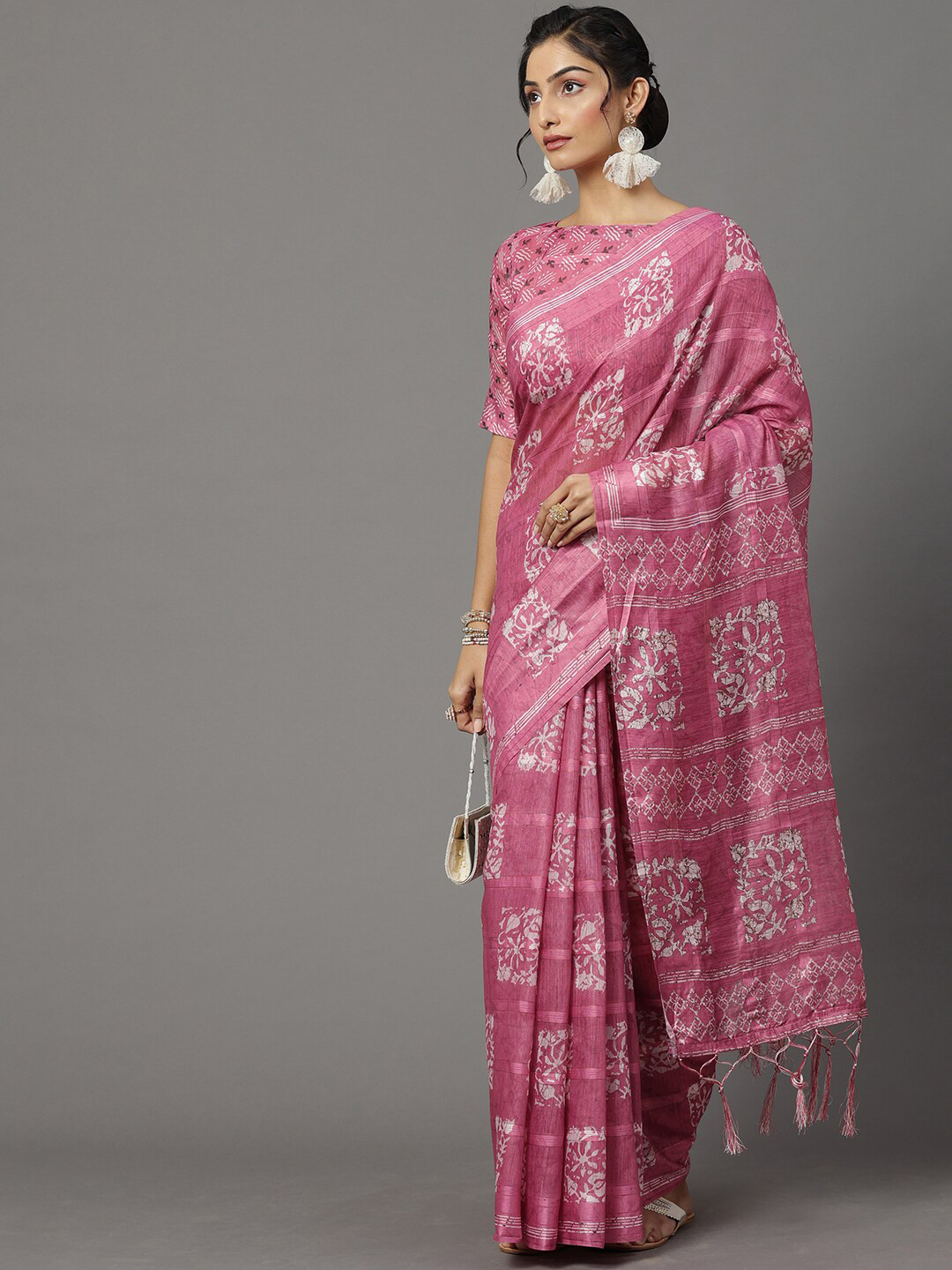 

Mitera Pink & White Ethnic Motifs Silk Blend Block Print Saree