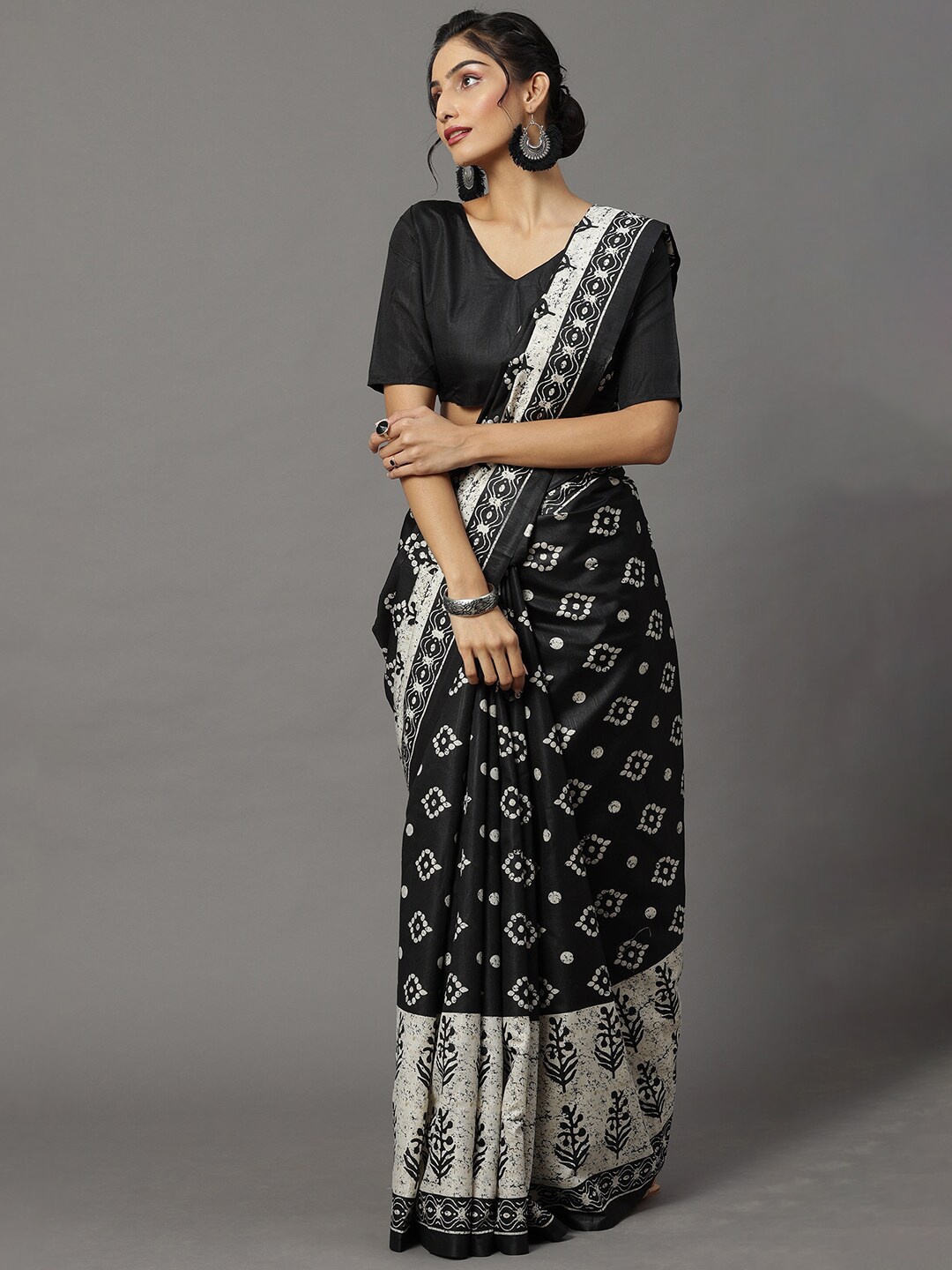 

Mitera Black & White Bandhani Printed Bhagalpuri Art Silk Saree