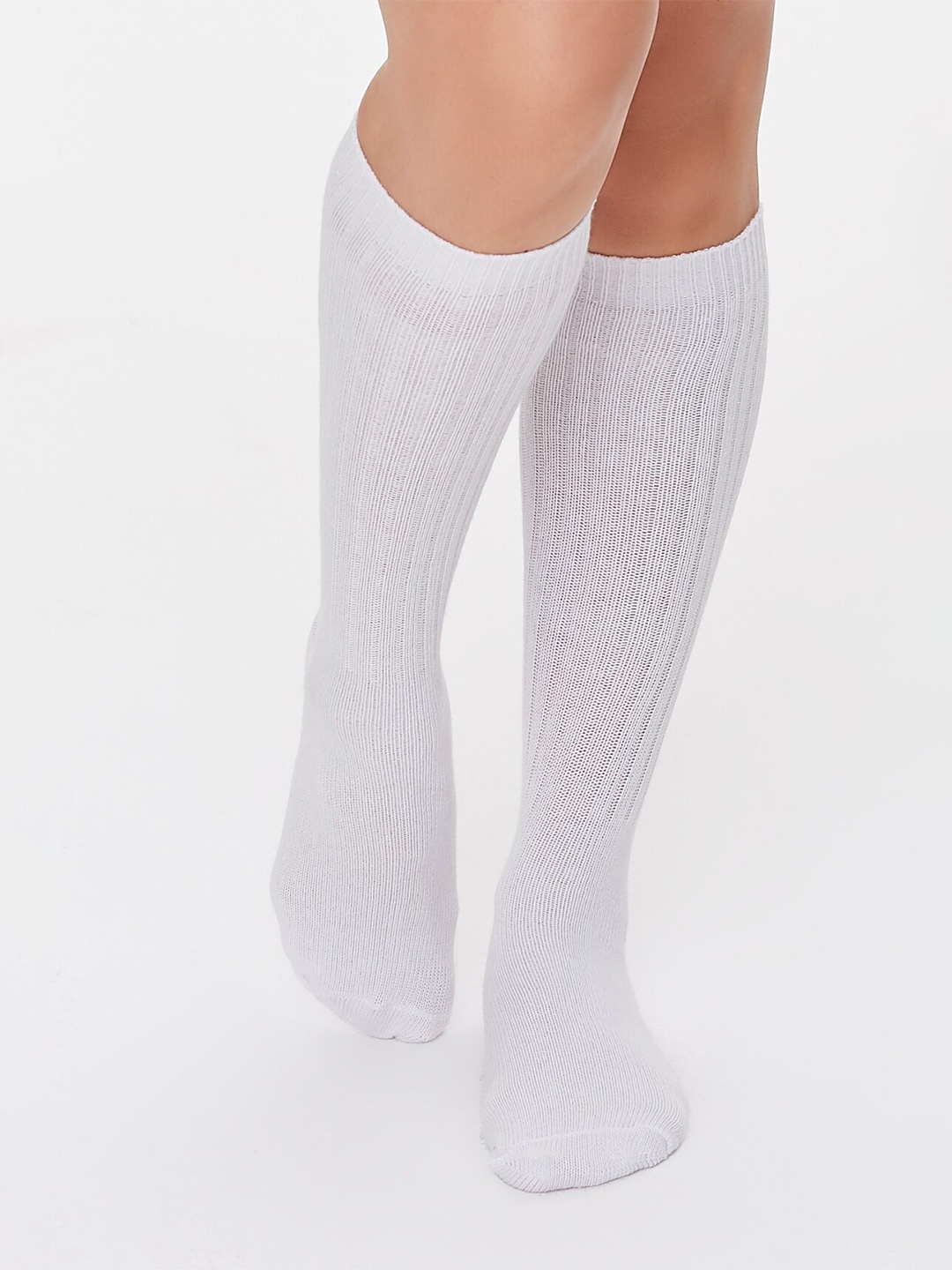 

FOREVER 21 Women White Solid Above Ankle Length Socks