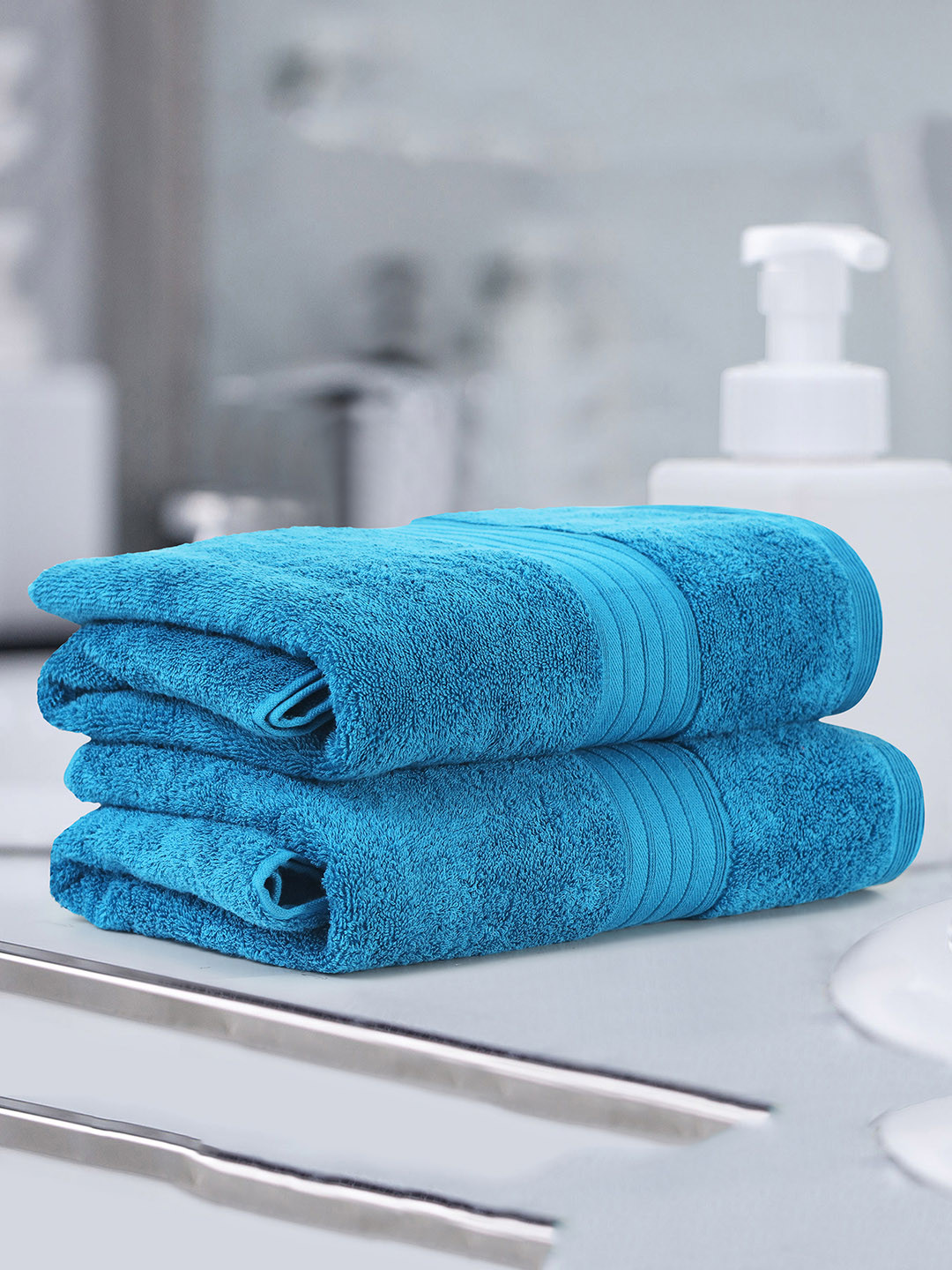 

LUSH & BEYOND Set Of 2 Turquoise Blue Printed Pure Cotton 500 GSM Bath Towels