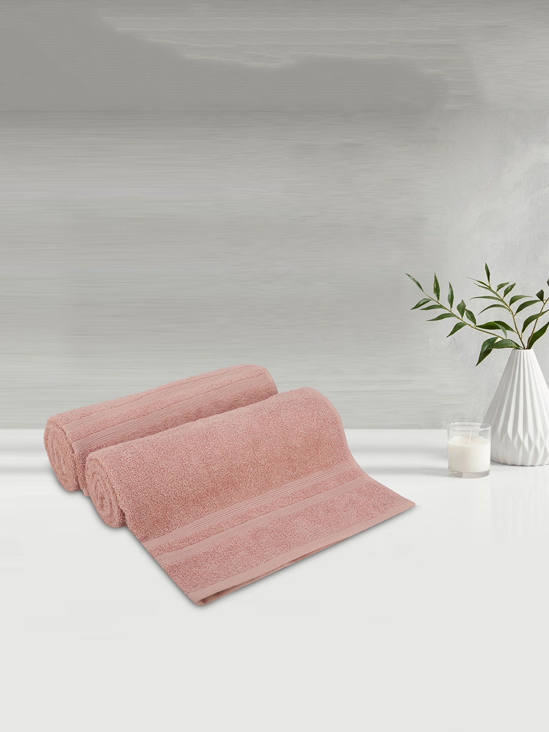 

LUSH & BEYOND Set Of 2 Peach Printed Pure Cotton 500 GSM Bath Towels