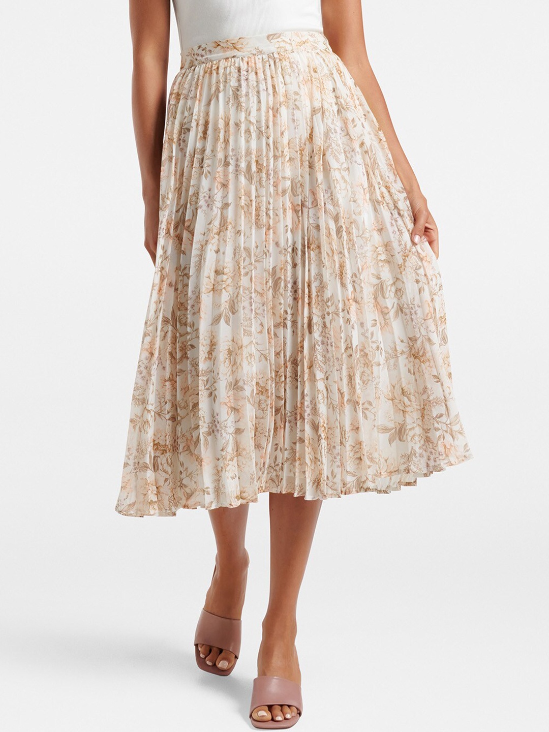 

Forever New Women Cream-Coloured Floral Printed Accordian Pleated Flared Midi Skirt