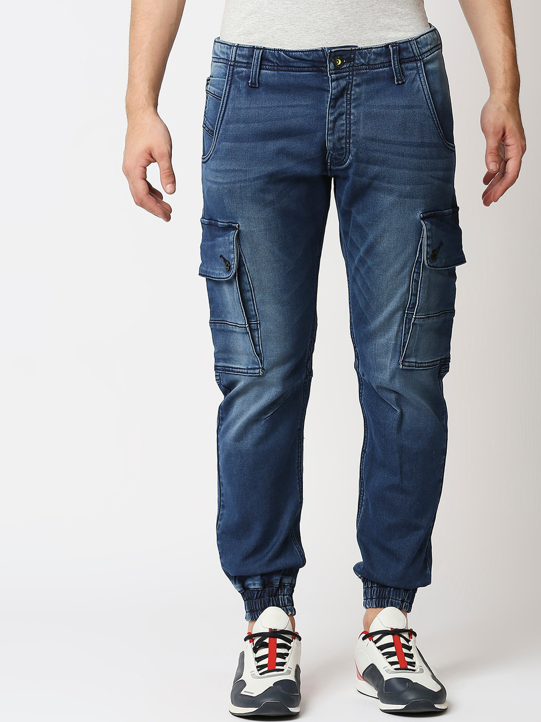 

WAIMEA Men Blue Slim Fit Mildly Distressed Light Fade Stretchable Jeans