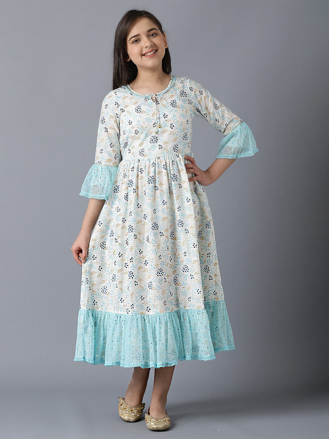 

AURELIA Women White & Blue Floral Ethnic Midi Dress