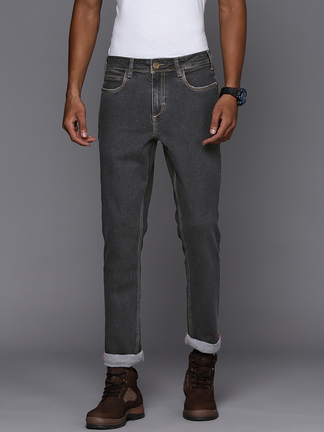 

Ducati Men Charcoal Grey Stretchable Jeans