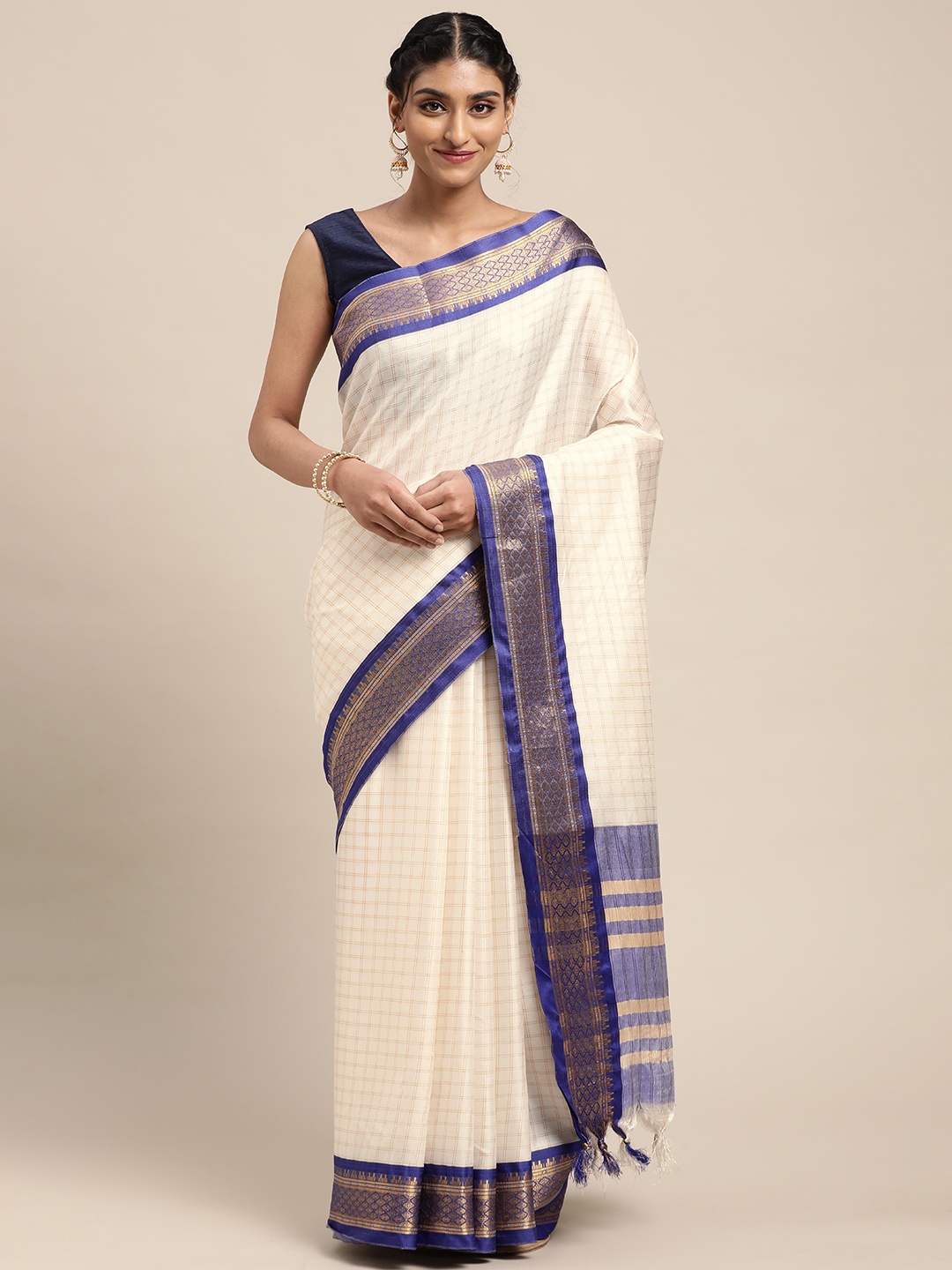 

VASTRANAND White Checked Pure Silk Gadwal Saree