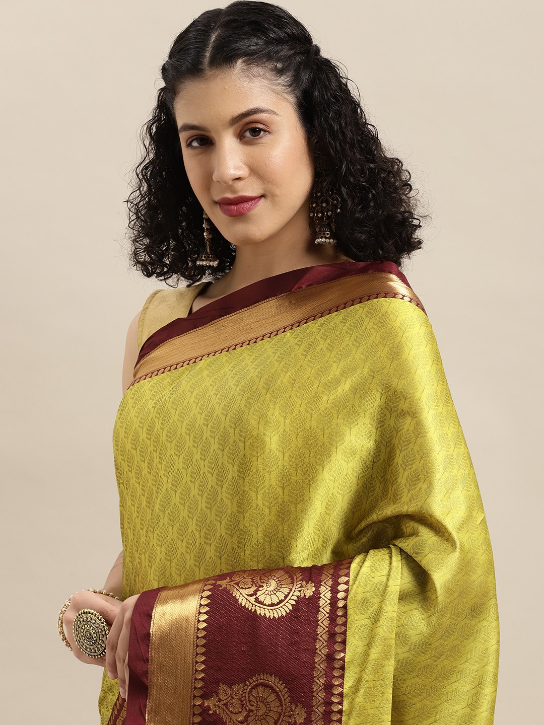 

VASTRANAND Lime Green Woven Design Banarasi Saree