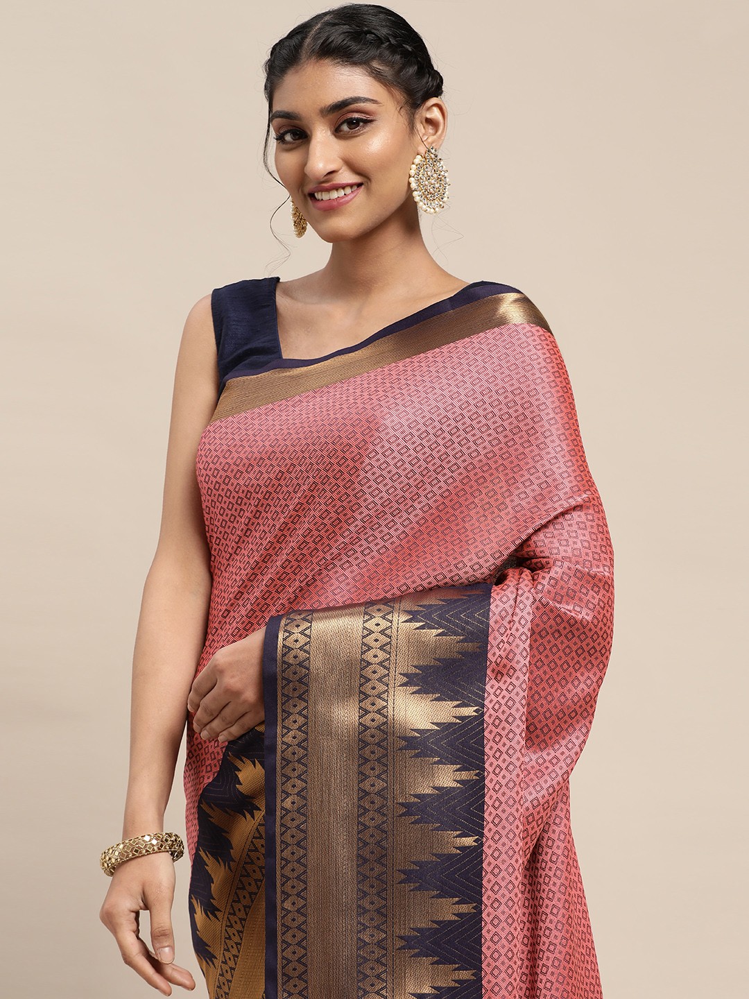 

VASTRANAND Pink Woven Design Banarasi Saree