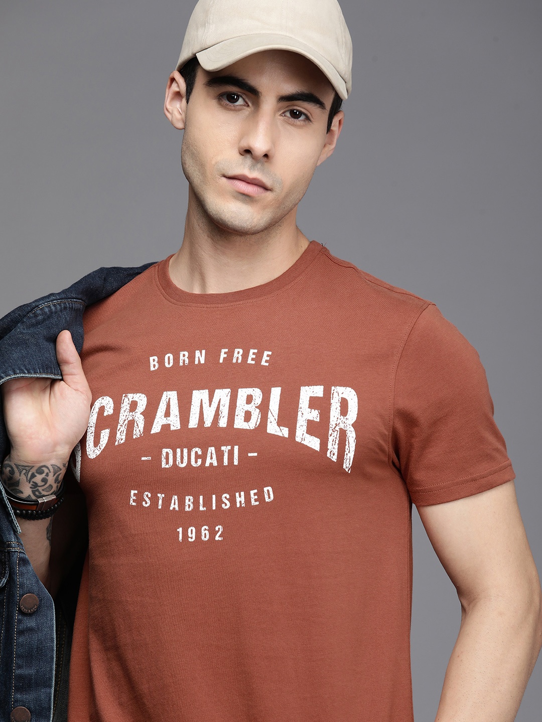 

Ducati Men Brown & White Typography Printed Pure Cotton T-shirt