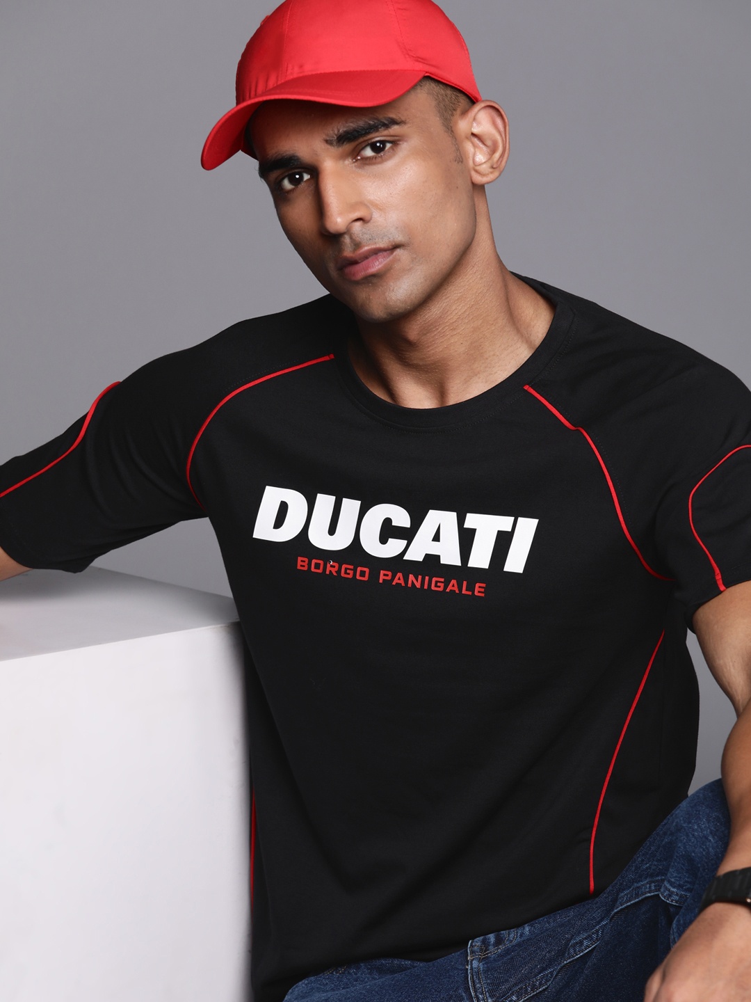 

Ducati Brand Logo Printed T-shirt, Black