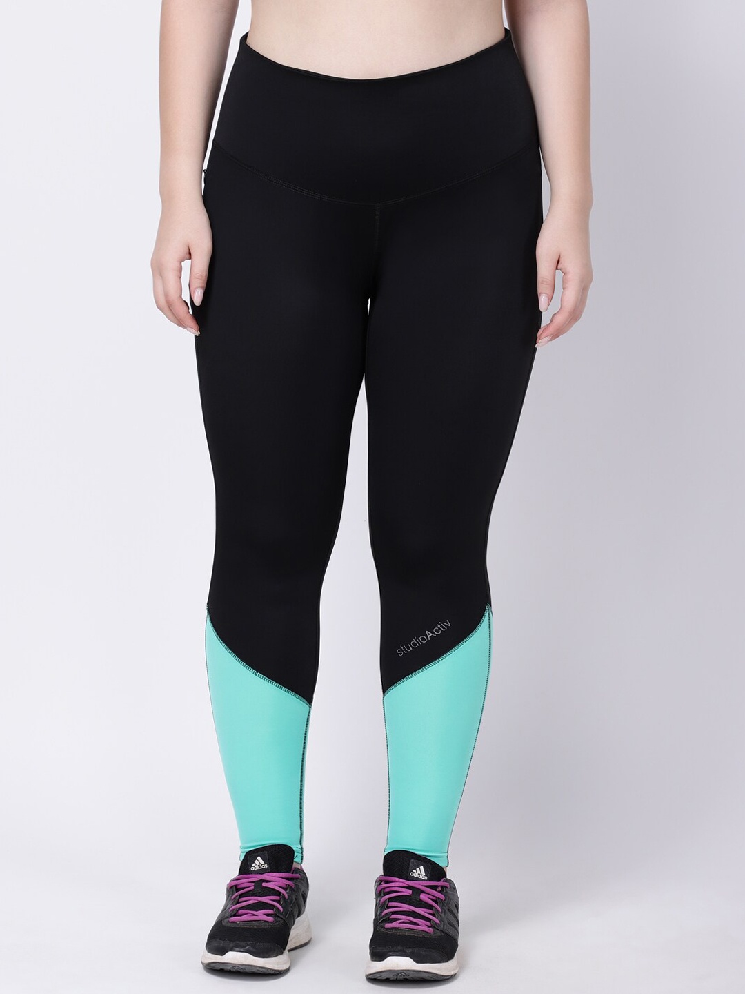 

STUDIOACTIV Women Plus Size Black & Turquoise Blue Colourblocked Training Tights