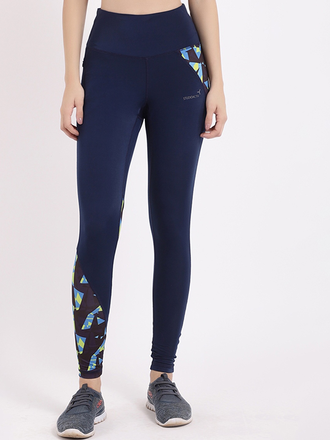 

STUDIOACTIV Women Navy Blue Printed Tights