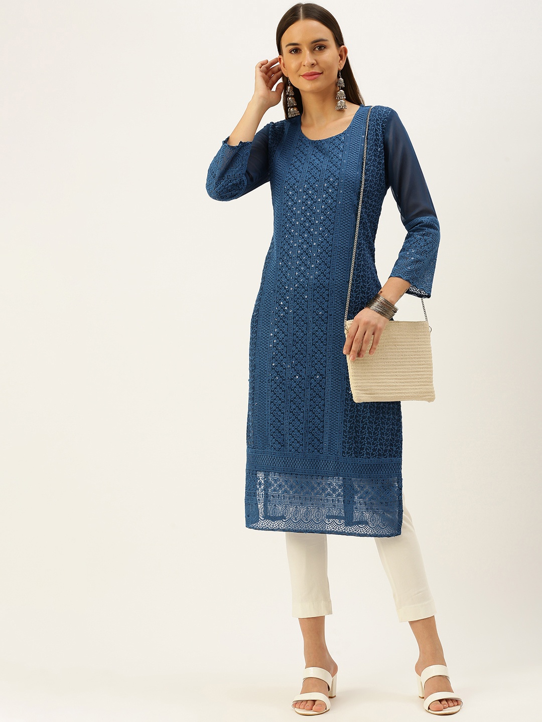 

SWAGG INDIA Women Navy Blue Ethnic Motifs Embroidered Chikankari Sequinned Straight Kurta