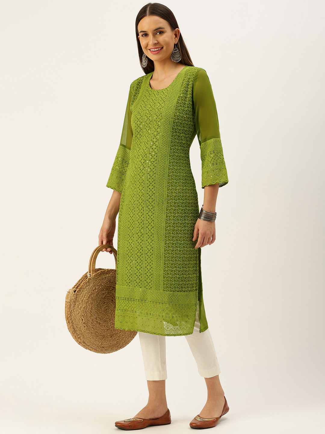 

SWAGG INDIA Women Olive Green Embroidered Chikankari Sequinned Straight Kurta