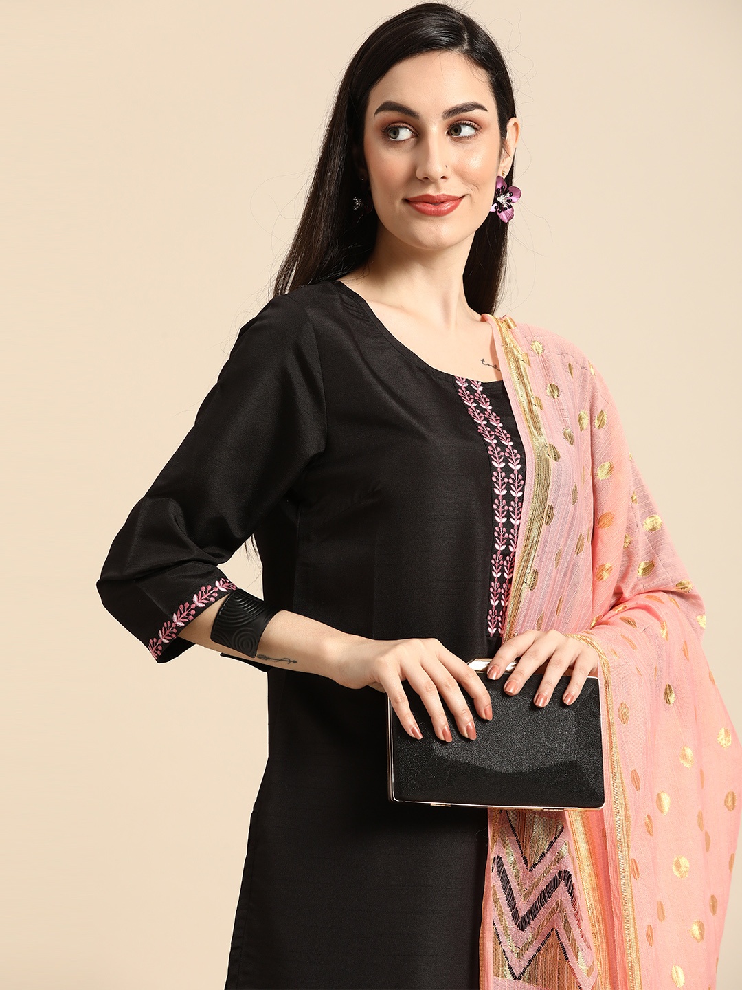 

Anouk Women Black & Pink Floral Embroidered Thread Work Kurta with Trousers & Dupatta