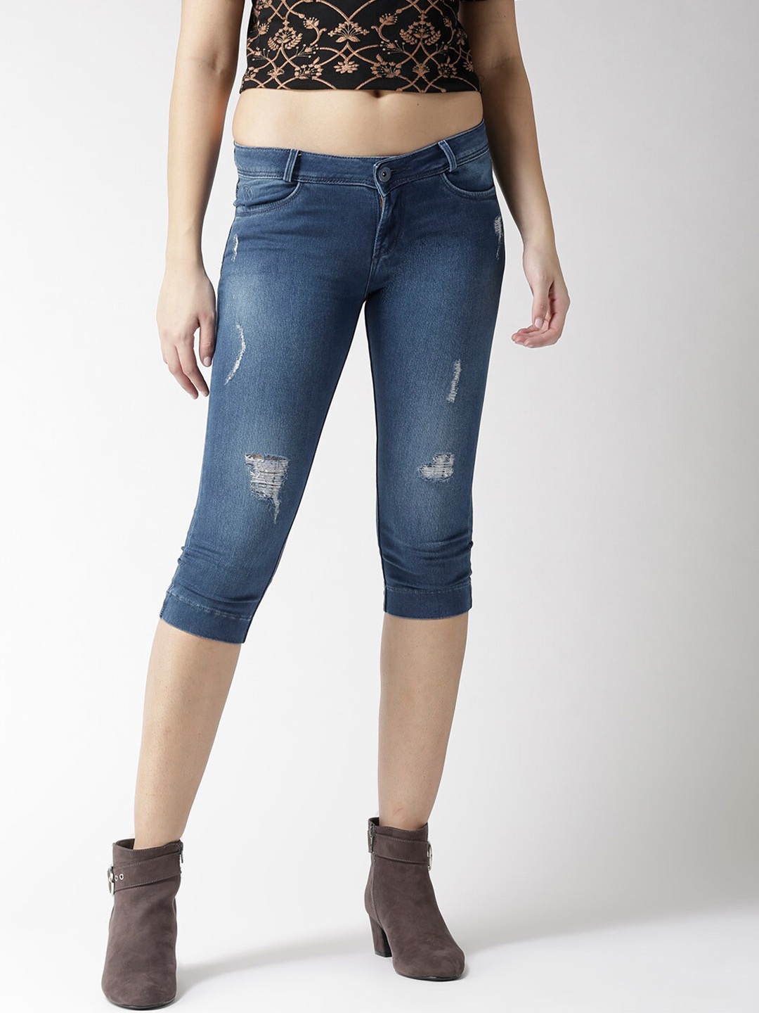 

Xpose Women Blue Distressed Denim Skinny Fit Capris