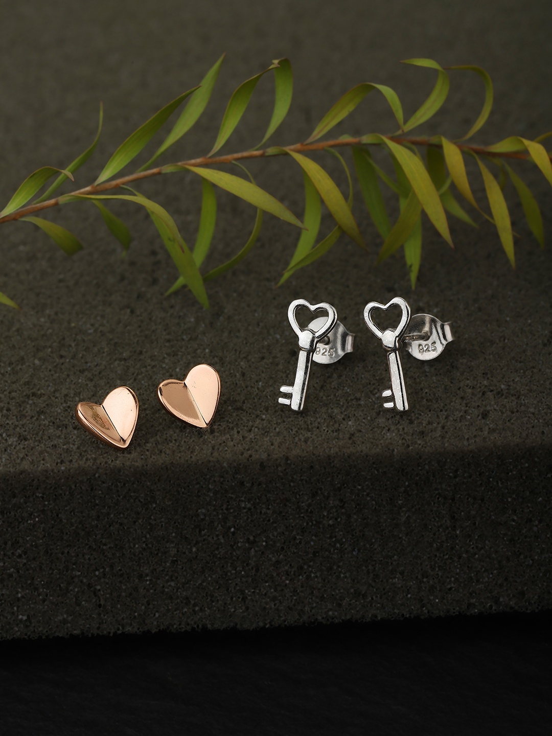 

VANBELLE Pack Of 2 925 Silver-Toned & Rose Gold-Toned Heart Shaped Studs Earrings