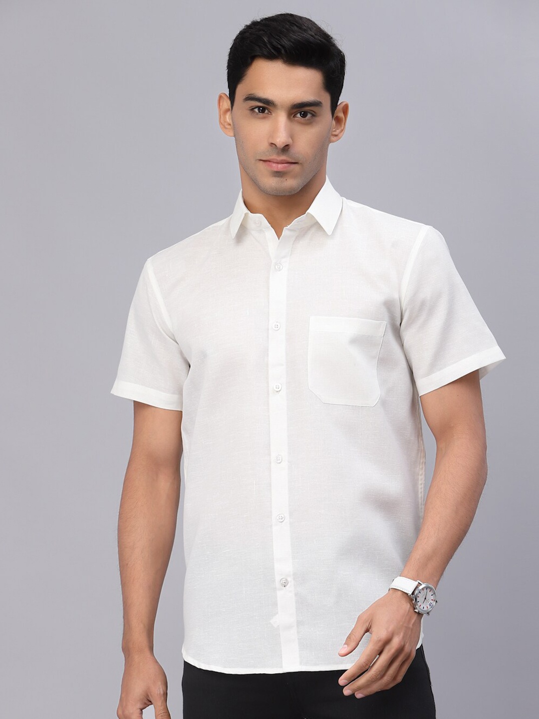 

NEUDIS Men White Classic Casual Shirt