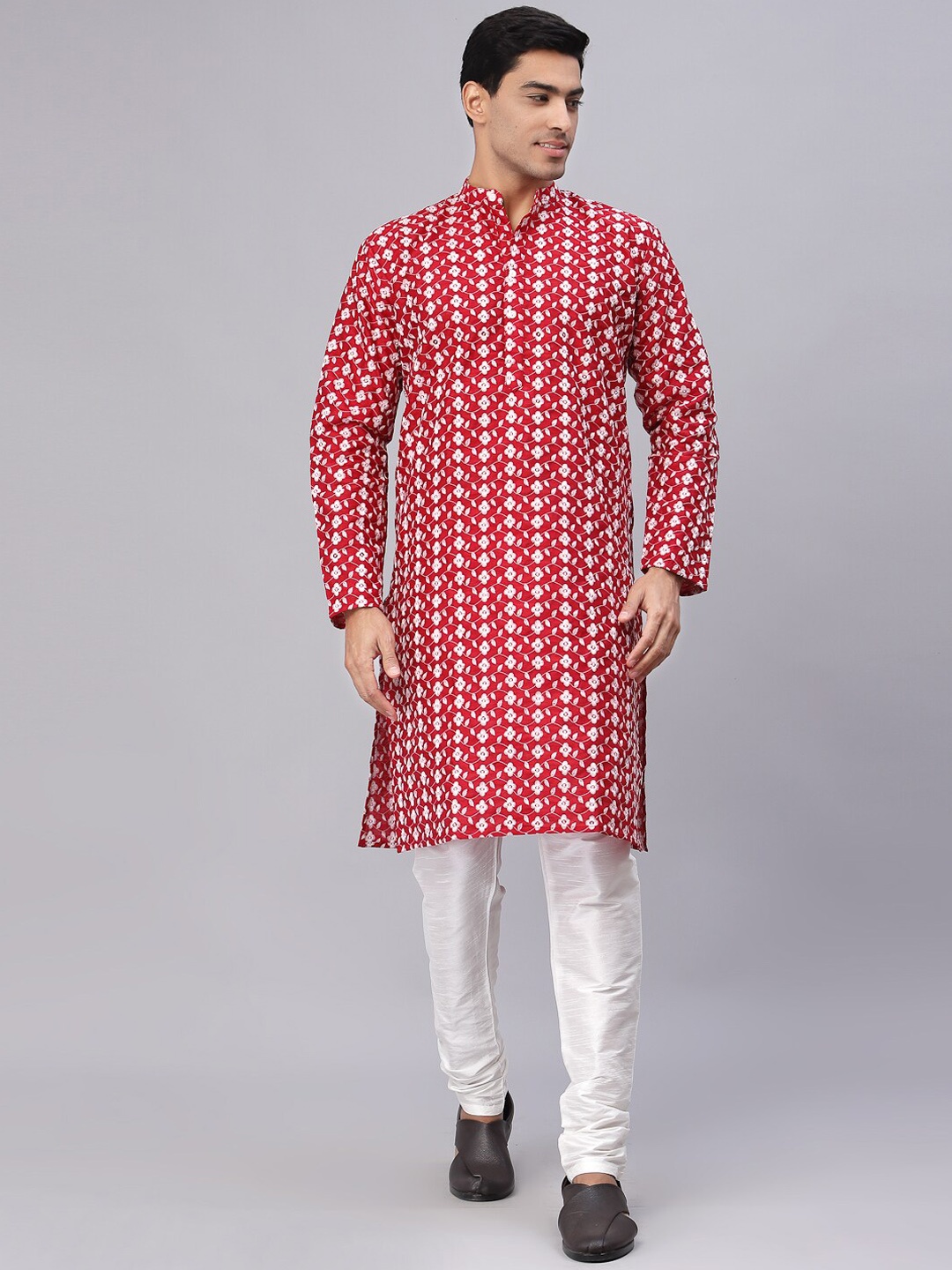 

NEUDIS Men Red & Off White Red Dupion Silk Chikankari Straight Kurta