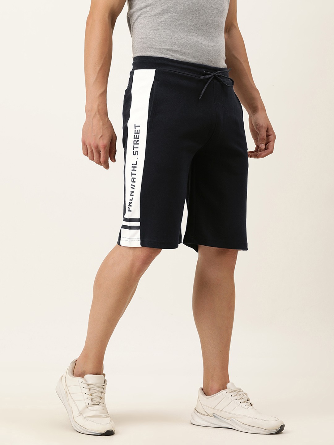 

Proline Active Men Navy Blue & White Printed Shorts
