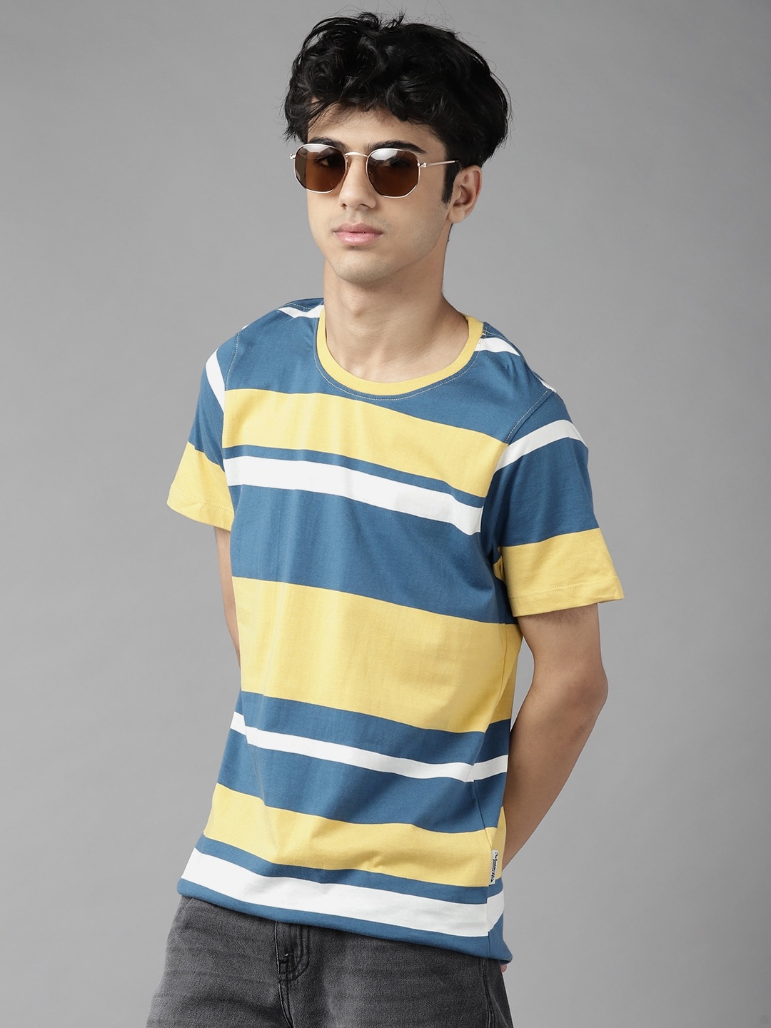 

UTH by Roadster Boys Teal Blue & Beige Striped Pure Cotton T-shirt