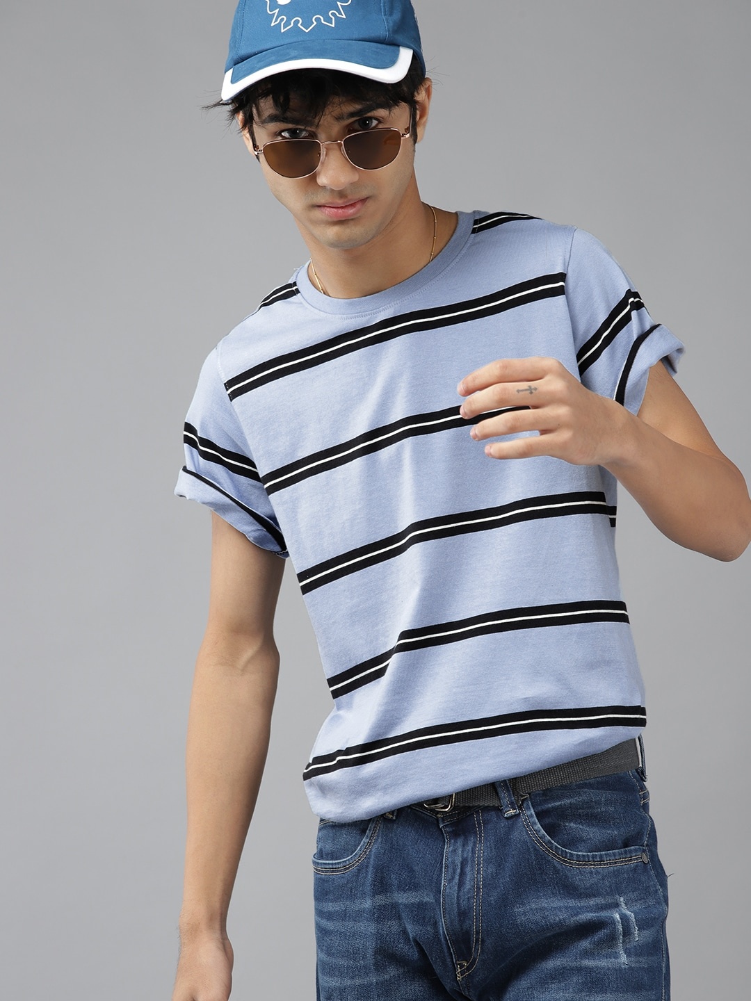 

UTH by Roadster Boys Blue & Black Striped Pure Cotton T-shirt