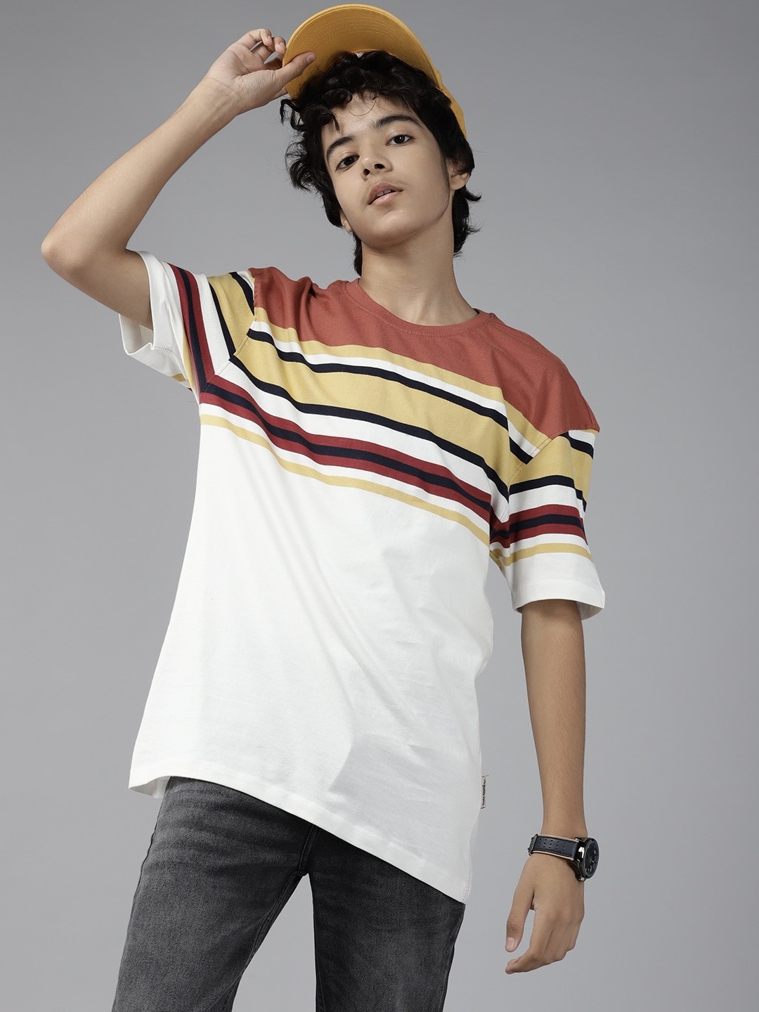 

UTH by Roadster Boys White & Brown Striped Pure Cotton T-shirt