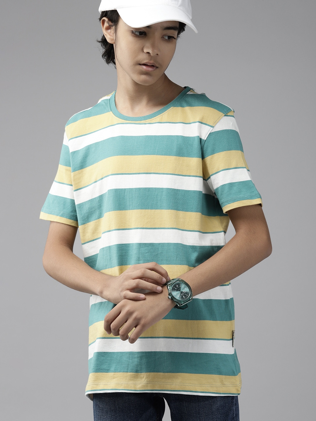 

UTH by Roadster Boys White & Blue Striped Pure Cotton T-shirt