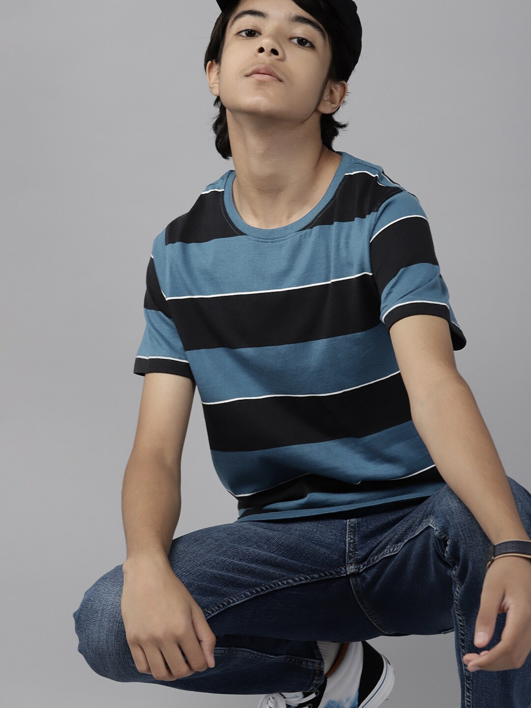 

UTH by Roadster Boys Blue & Black Striped Pure Cotton T-shirt